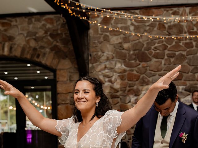 Le mariage de NICOLAS et DELPHINE à Montpeyroux, Puy-de-Dôme 47