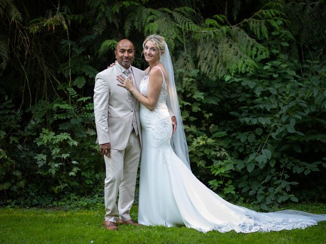 Le mariage de Gavin et Laetitia à Naours, Somme 56