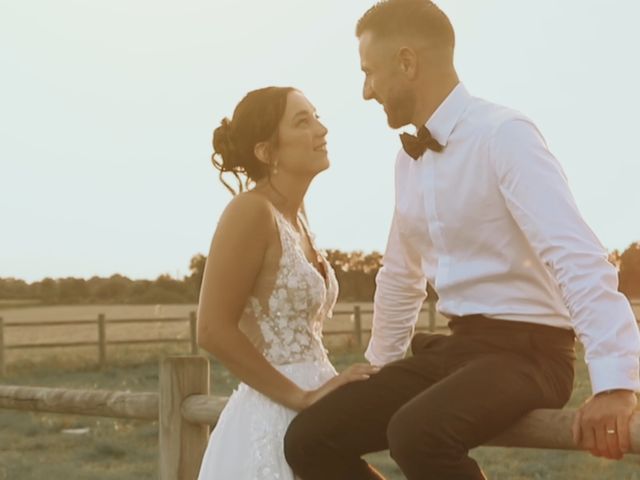 Le mariage de Alexandre et Marion à Bois-de-Cené, Vendée 44