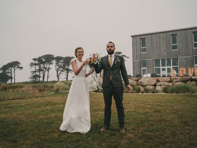 Le mariage de Alexis et Violette à Plouarzel, Finistère 75