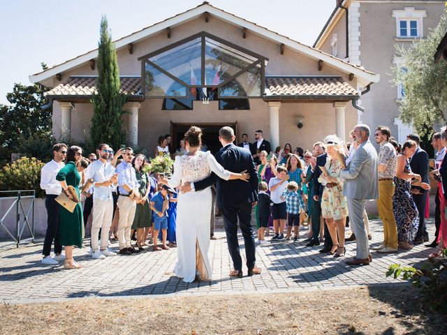 Le mariage de Marc-Alexandre et Julie à Fleurie, Rhône 1