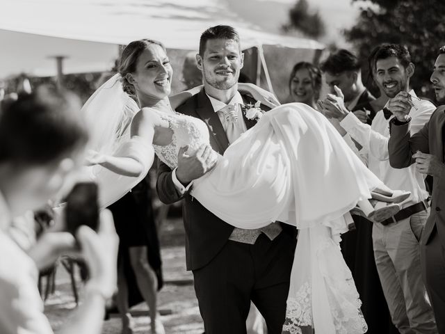 Le mariage de Arnaud et Caroline à Veyrier-du-Lac, Haute-Savoie 98