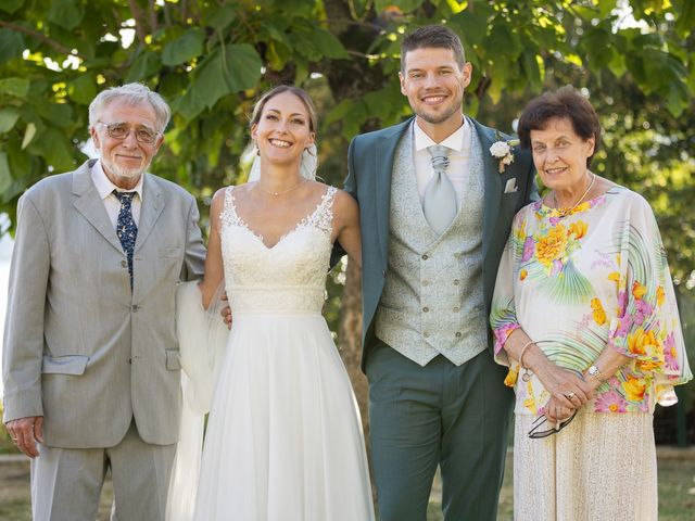 Le mariage de Arnaud et Caroline à Veyrier-du-Lac, Haute-Savoie 112