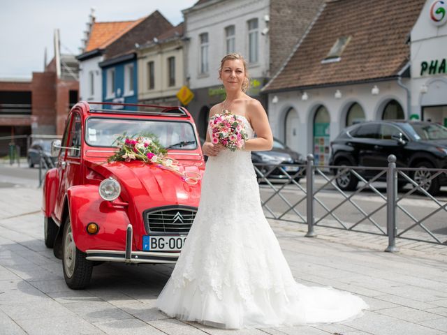 Le mariage de Damien et Isabelle à Roncq, Nord 33