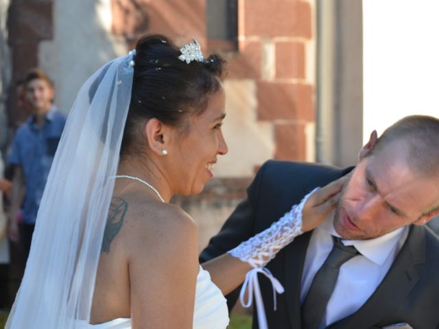 Le mariage de alex et leya à Saint-Laurent-d&apos;Olt, Aveyron 41