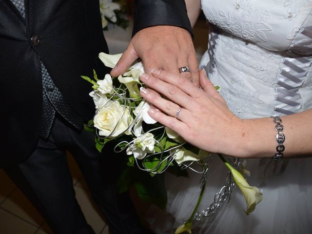 Le mariage de Frédéric et Delphine à Vermelles, Pas-de-Calais 24
