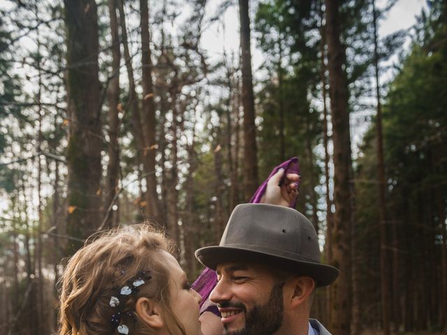 Le mariage de Laurent et Stacy à Tennie, Sarthe 53