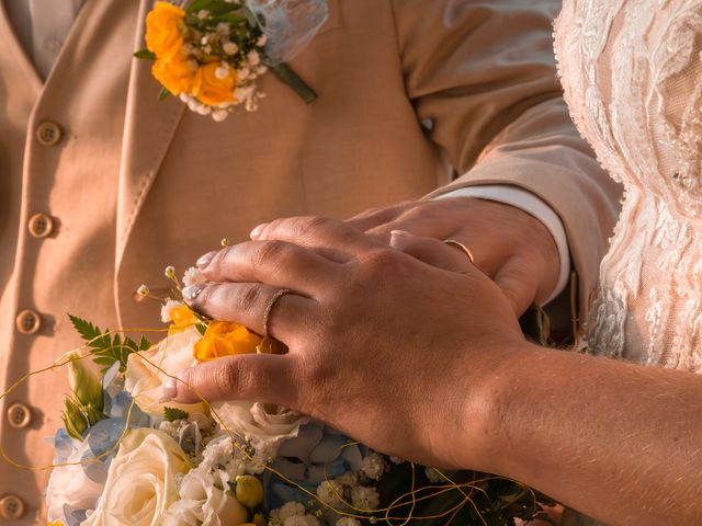 Le mariage de Tony et Tessie à Compiègne, Oise 45