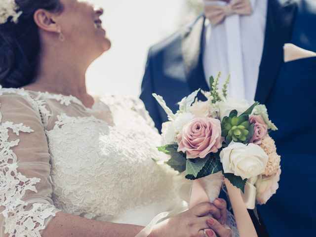 Le mariage de Guy et Corinne à Montigny-le-Bretonneux, Yvelines 7