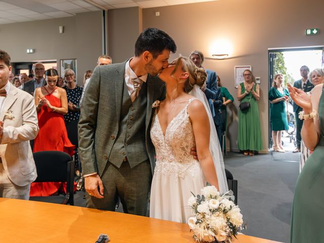 Le mariage de Corentin et Céline à Louverné, Mayenne 33