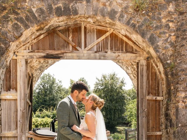 Le mariage de Corentin et Céline à Louverné, Mayenne 37