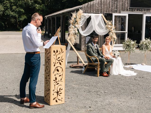Le mariage de Corentin et Céline à Louverné, Mayenne 44