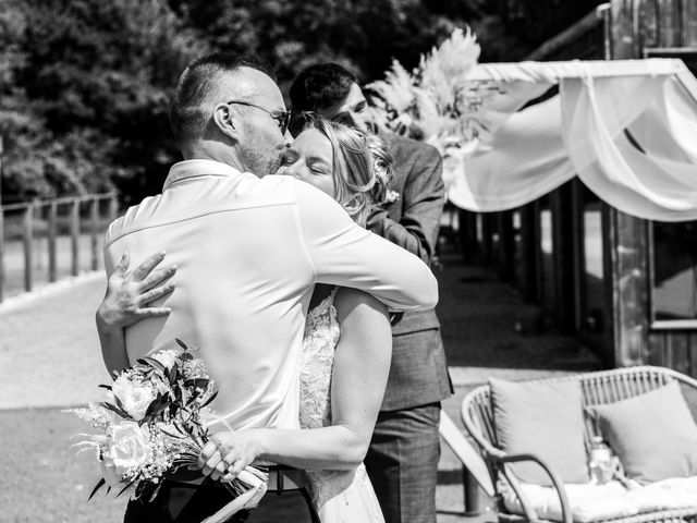 Le mariage de Corentin et Céline à Louverné, Mayenne 45