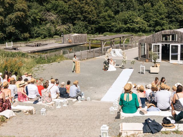 Le mariage de Corentin et Céline à Louverné, Mayenne 47