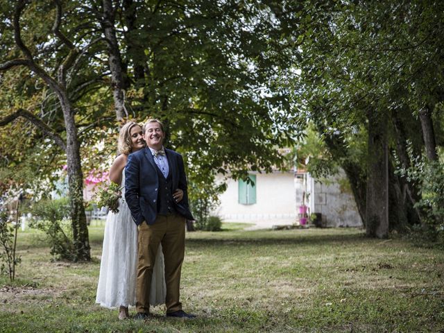 Le mariage de Didier et Aurélie à Saintes, Charente Maritime 56