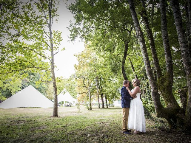 Le mariage de Didier et Aurélie à Saintes, Charente Maritime 65