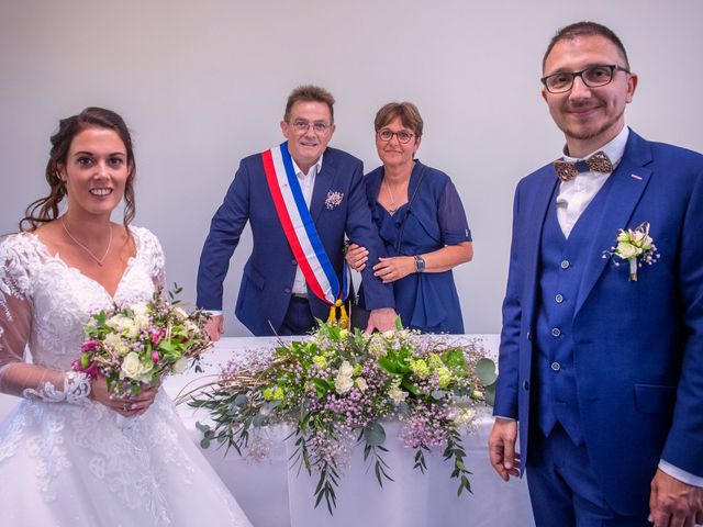 Le mariage de Gaelle et Geoffrey à Vendières, Aisne 19