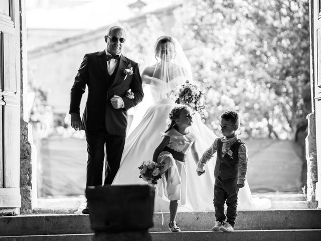 Le mariage de Thomas et Diane à Loupian, Hérault 42