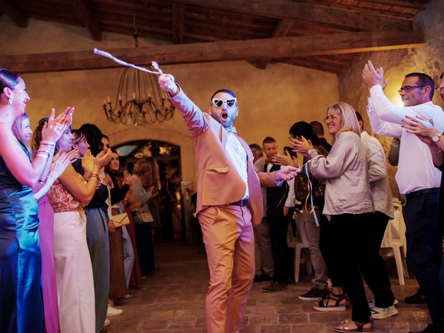 Le mariage de Thomas et Diane à Loupian, Hérault 74