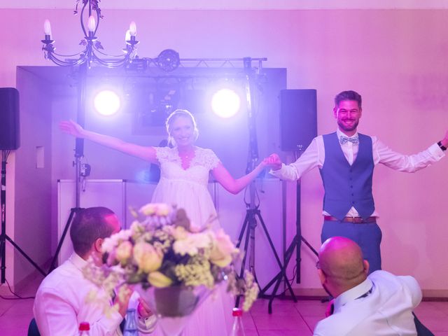 Le mariage de Nicolas et Raluca à Arras, Pas-de-Calais 32