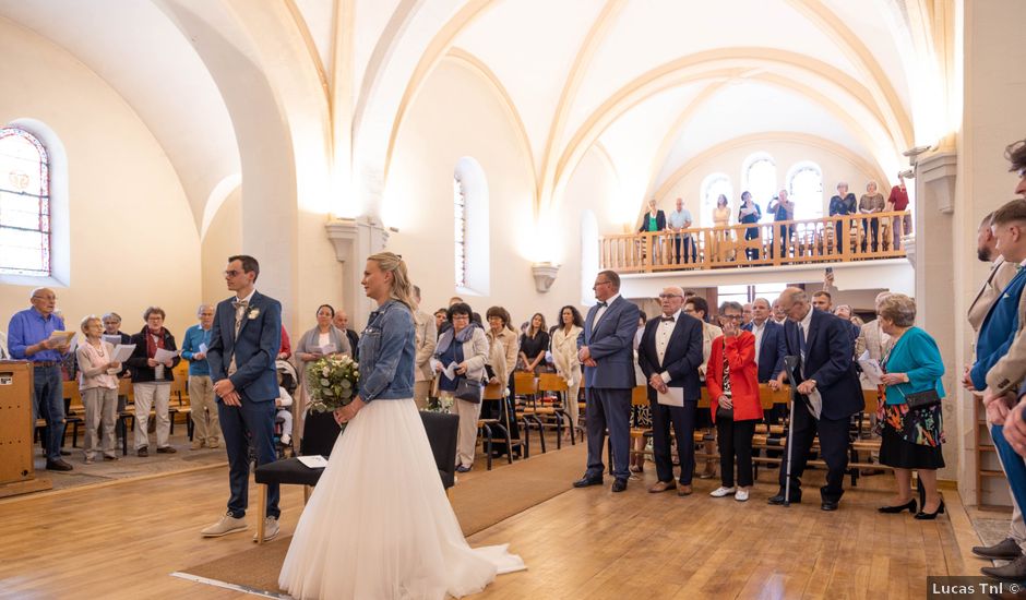 Le mariage de Maude et Maxime à Lavans-lès-Saint-Claude, Jura