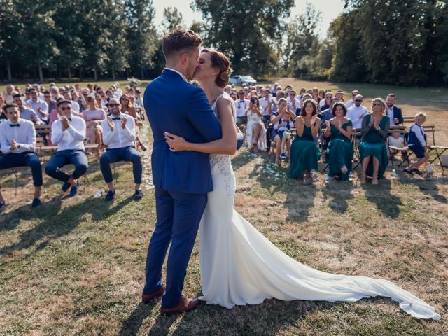 Le mariage de Julien et Laurene à Beillé, Sarthe 55