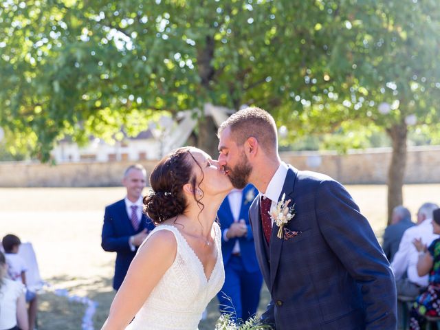 Le mariage de Ulrich et Elise à Saint-André-les-Vergers, Aube 51