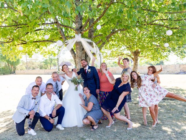 Le mariage de Ulrich et Elise à Saint-André-les-Vergers, Aube 52