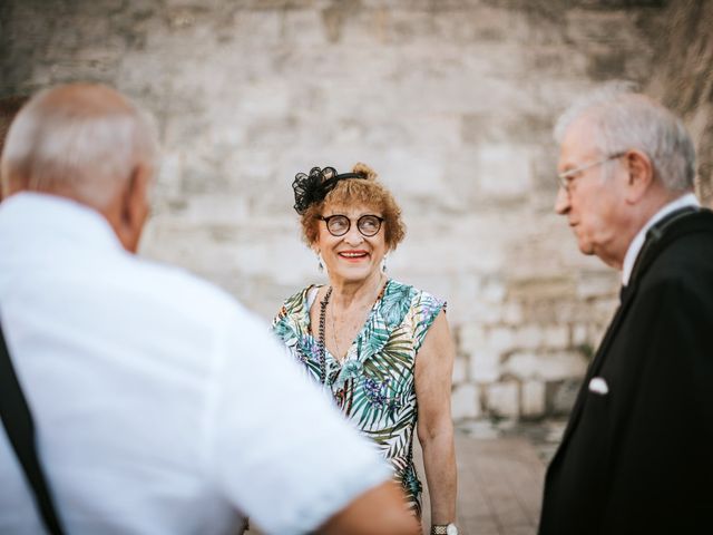 Le mariage de Romain et Tiffany à Marseille, Bouches-du-Rhône 9