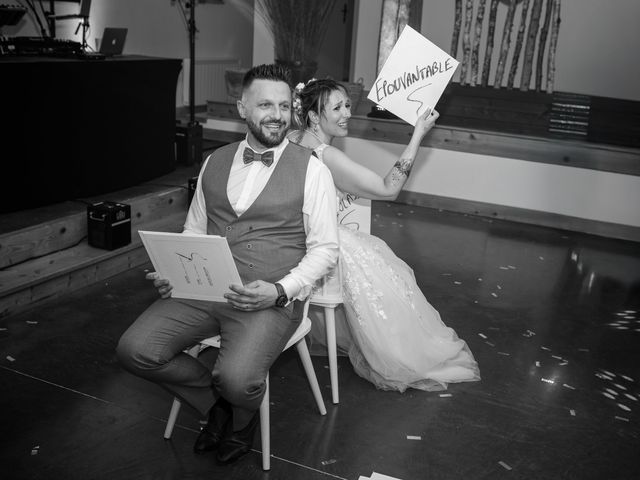 Le mariage de Regis et Stephanie à Douzy, Ardennes 11