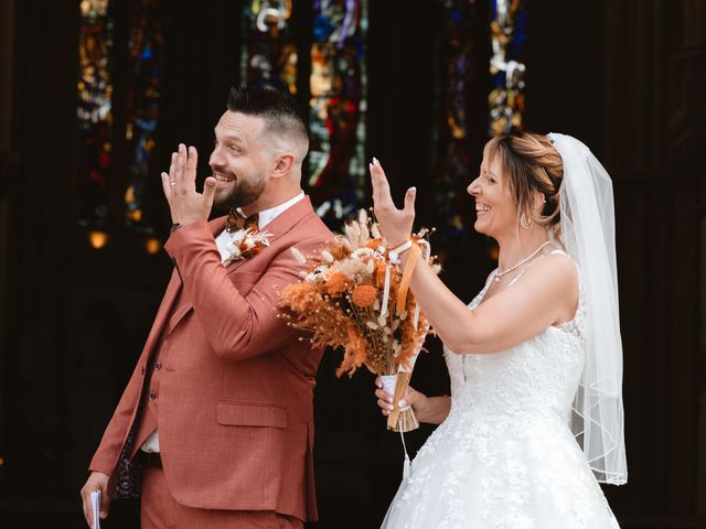 Le mariage de Regis et Stephanie à Douzy, Ardennes 16