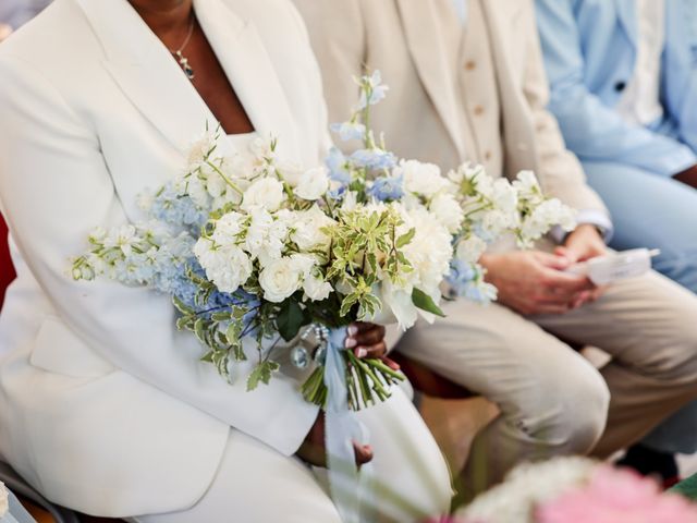 Le mariage de Ludovic et Céline à Mézières-en-Drouais, Eure-et-Loir 24