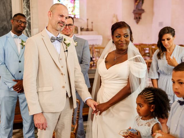Le mariage de Ludovic et Céline à Mézières-en-Drouais, Eure-et-Loir 57