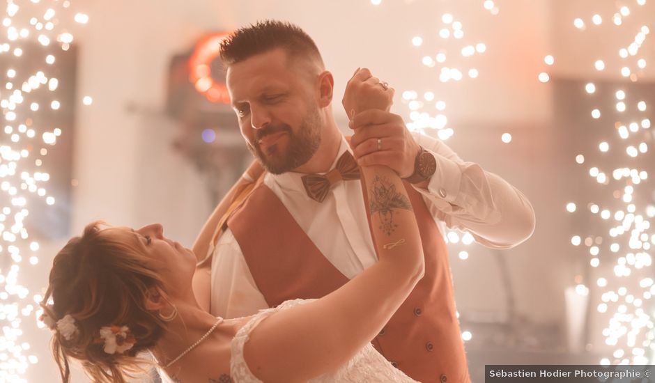 Le mariage de Regis et Stephanie à Douzy, Ardennes