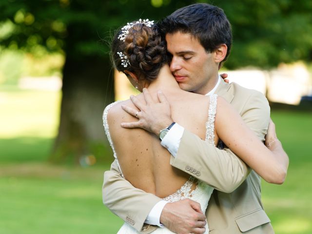 Le mariage de Alexandre et Marion à Fresneaux-Montchevreuil, Oise 1