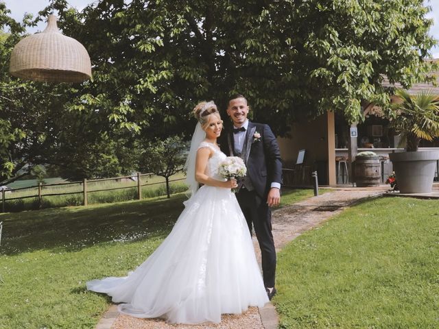 Le mariage de Amarildo et Léa à Vignieu, Isère 7