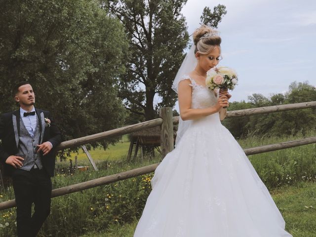 Le mariage de Amarildo et Léa à Vignieu, Isère 16