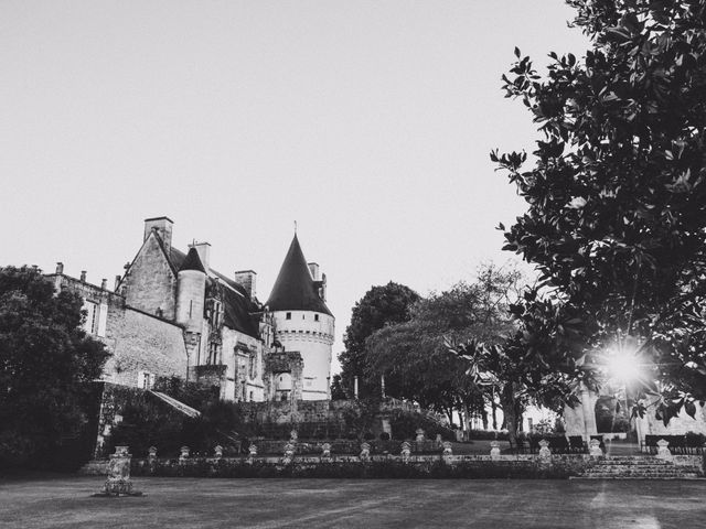 Le mariage de Aurélien et Marion à Crazannes, Charente Maritime 89