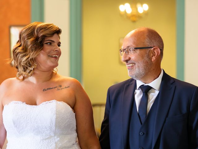 Le mariage de Sébastien et Sophia à Saint-Chamas, Bouches-du-Rhône 13