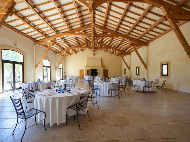 Le mariage de Sébastien et Sophia à Saint-Chamas, Bouches-du-Rhône 28