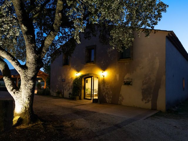 Le mariage de Sébastien et Sophia à Saint-Chamas, Bouches-du-Rhône 52