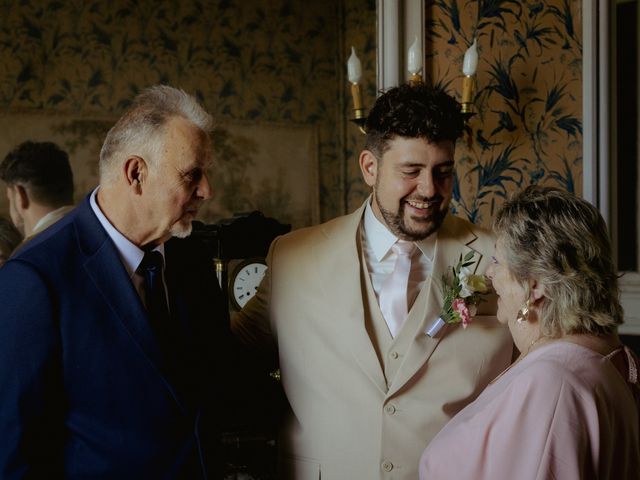 Le mariage de Steve et Palak à Villersexel, Haute-Saône 27
