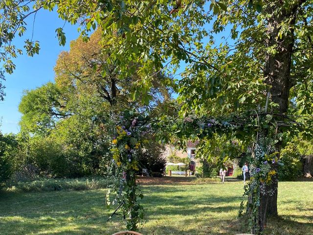 Le mariage de Pierre-Yves et Camille à Saint-Astier, Dordogne 6