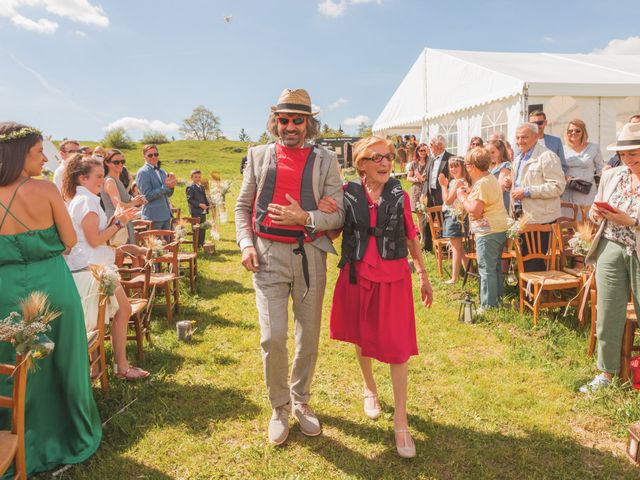 Le mariage de Stéphane et Coraline à Les Rousses, Jura 38