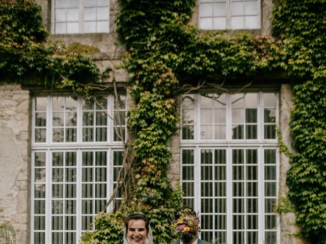 Le mariage de Jean-Eudes et Estelle à Saint-Aubin-du-Perron, Manche 10