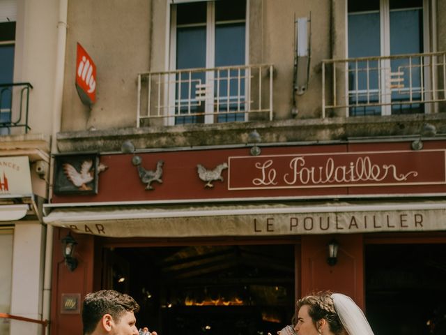 Le mariage de Jean-Eudes et Estelle à Saint-Aubin-du-Perron, Manche 19