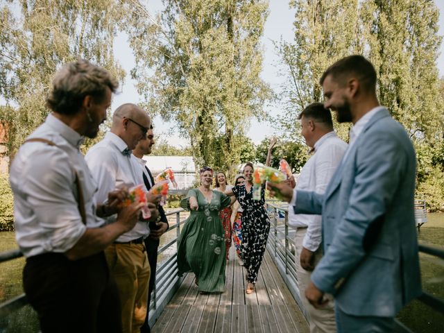 Le mariage de Jean-Eudes et Estelle à Saint-Aubin-du-Perron, Manche 21