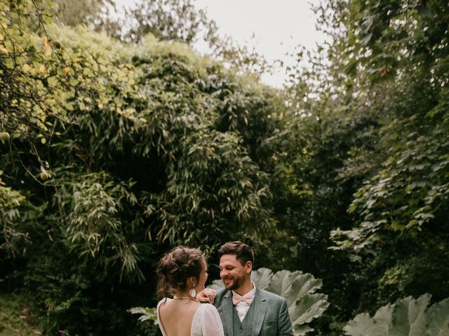Le mariage de Jean-Eudes et Estelle à Saint-Aubin-du-Perron, Manche 27