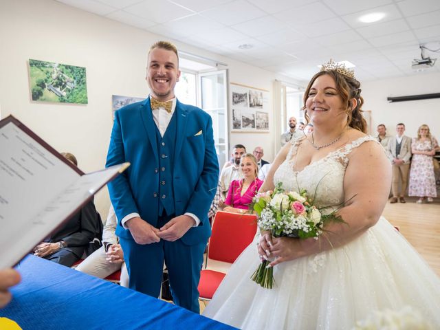 Le mariage de Pierre Albert et Sarah à Béruges, Vienne 16