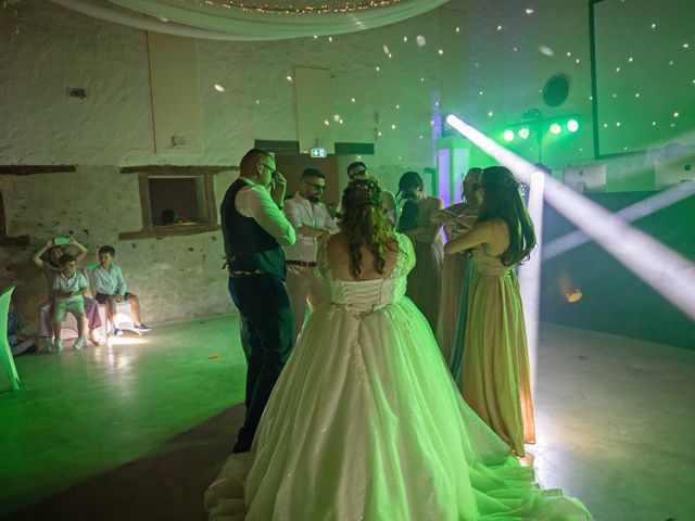 Le mariage de Pierre Albert et Sarah à Béruges, Vienne 53